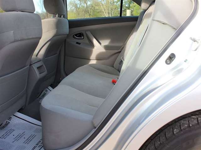 2008 Toyota Camry LE 4dr Sedan 5A